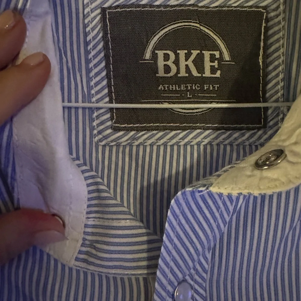 BKE Blue Striped Button-Up Shirt